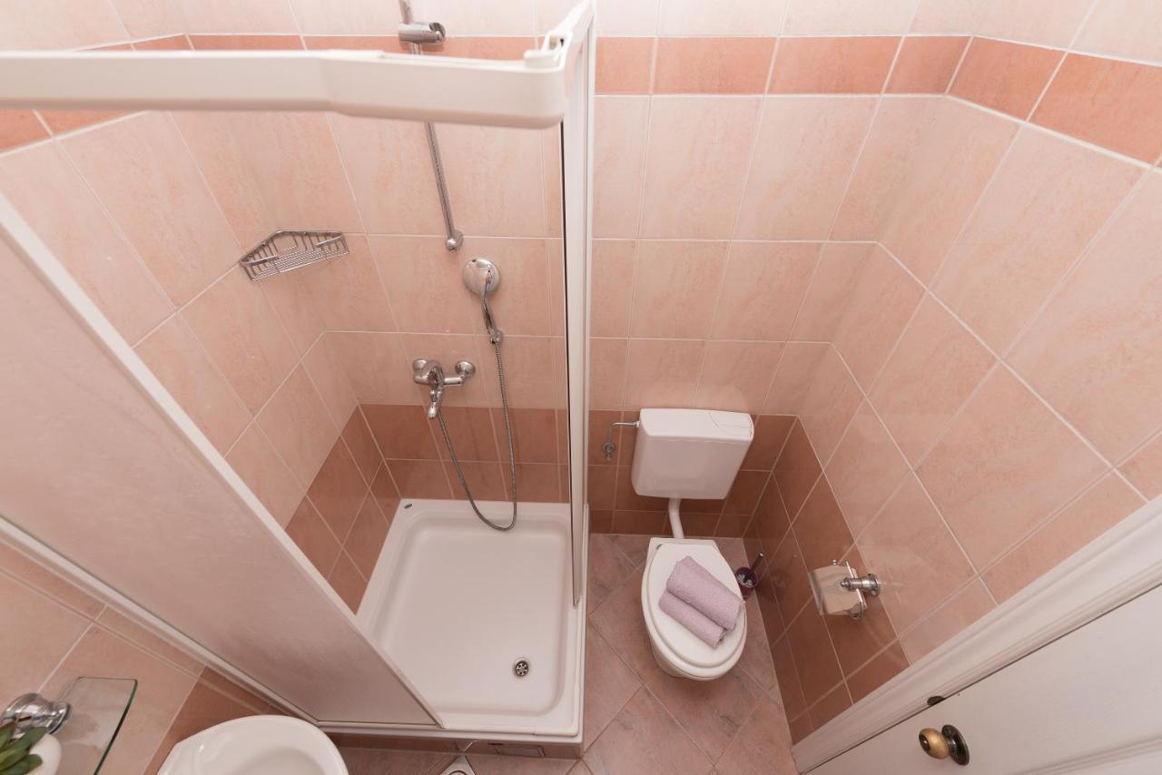 Skiljini Dvori - Studio-Apartman 1 Makarska Bagian luar foto